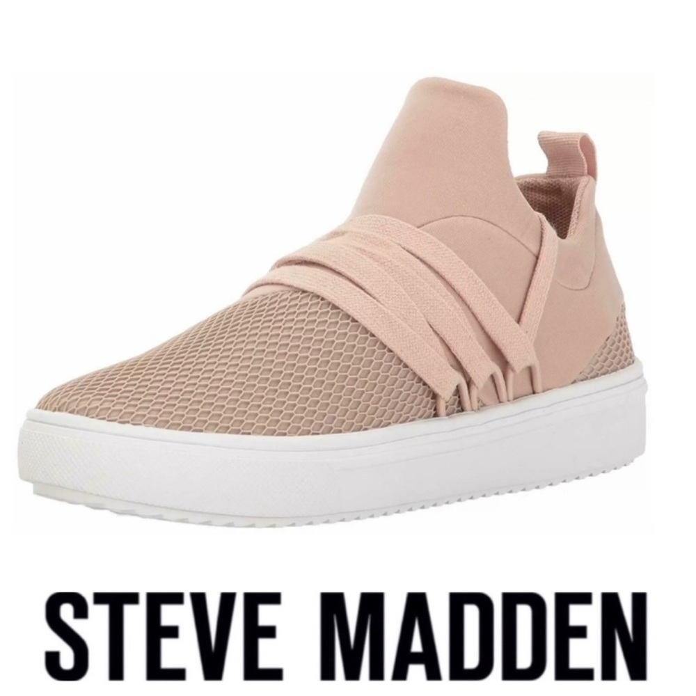 πSALEπ NWOT Steve Madden Lancer in Blush - Picture 2 of 6